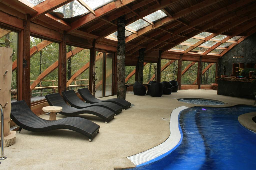 Huilo Huilo Nothofagus Hotel & Spa Puerto Fuy Exterior foto