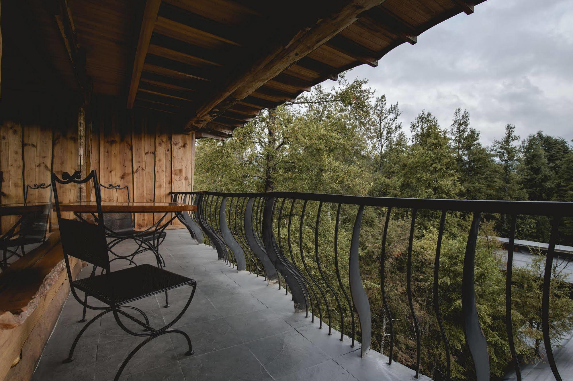 Huilo Huilo Nothofagus Hotel & Spa Puerto Fuy Exterior foto